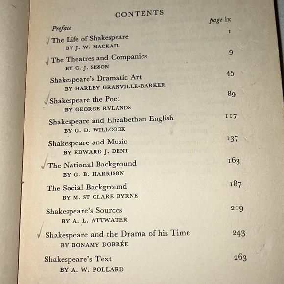 A COMPANION TO SHAKESPEARE STUDIES 1934 1st EDITION HARDCOVER VINTAGE BOOK - Picture 8 of 17